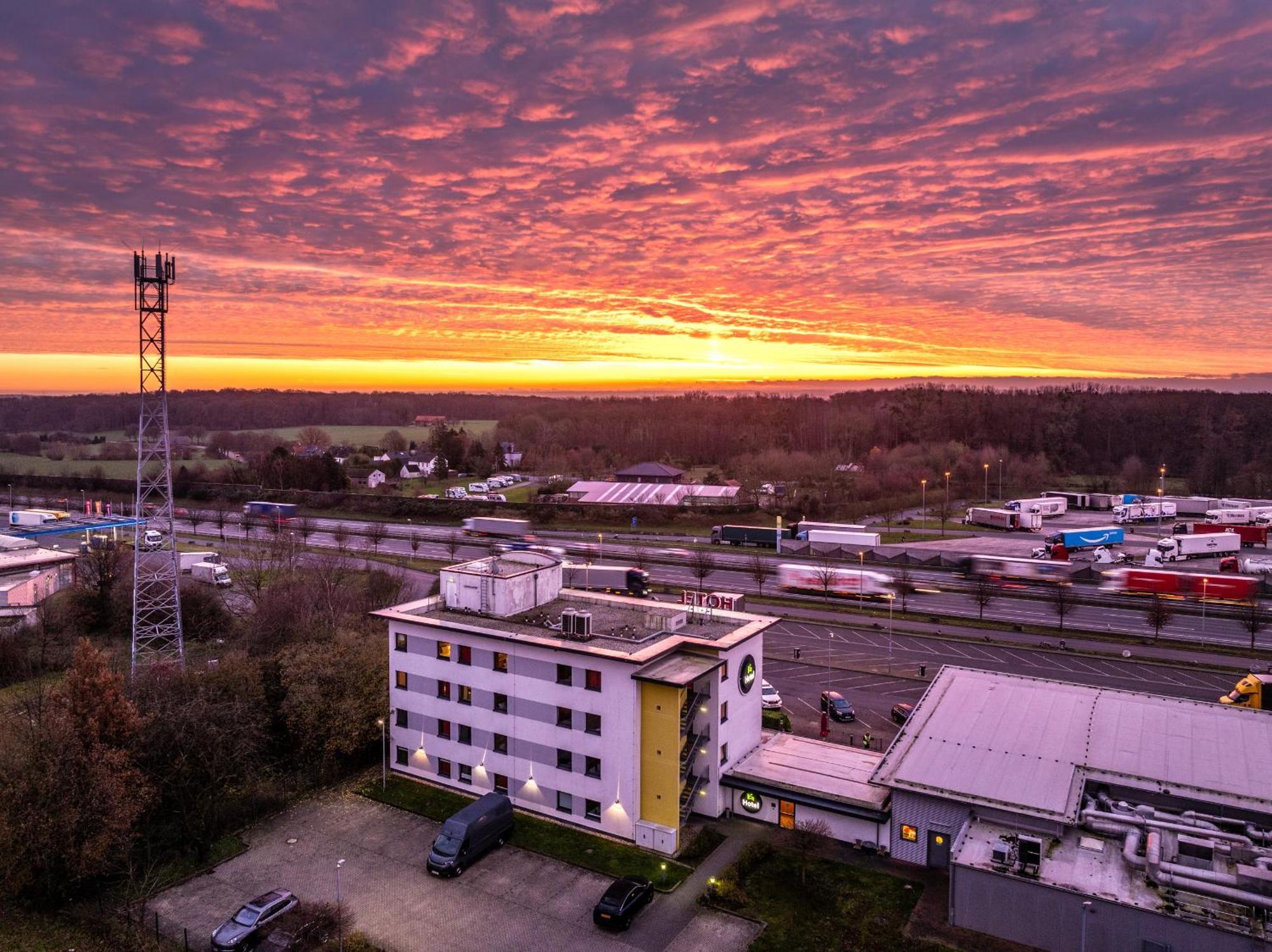 Hotel Rhynern Nord Хамм Экстерьер фото
